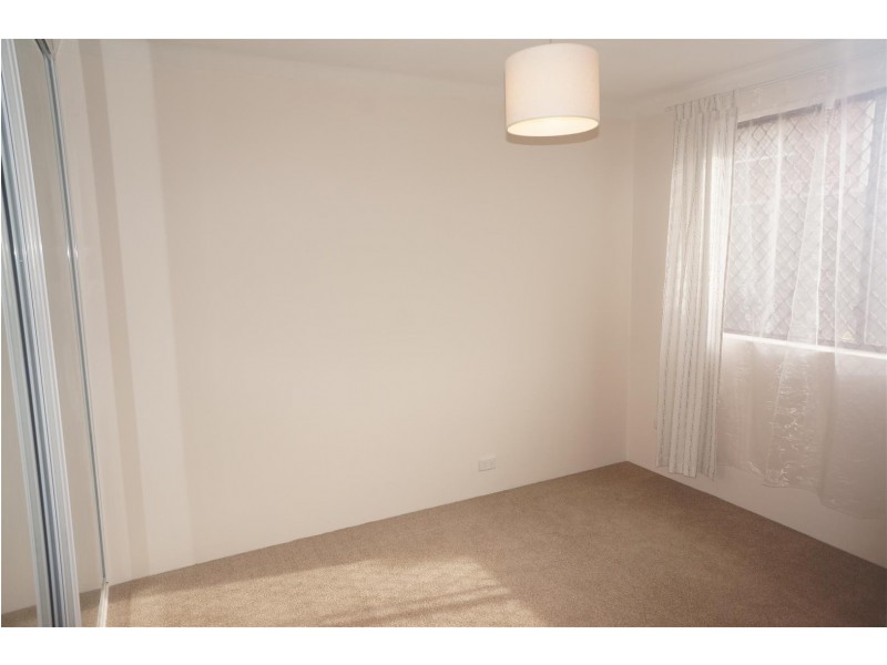 1/34 Remembrance Avenue, Warwick Farm NSW 2170