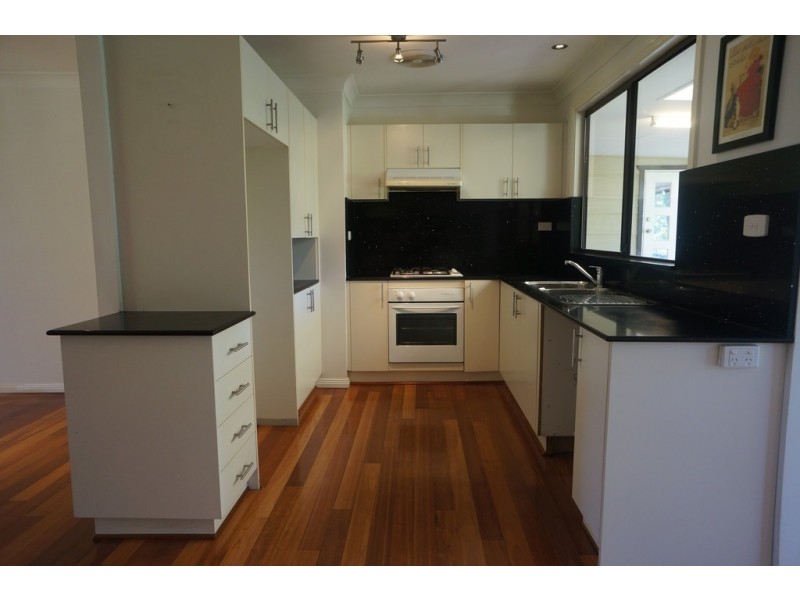 2D Knight Street, Lansvale NSW 2166