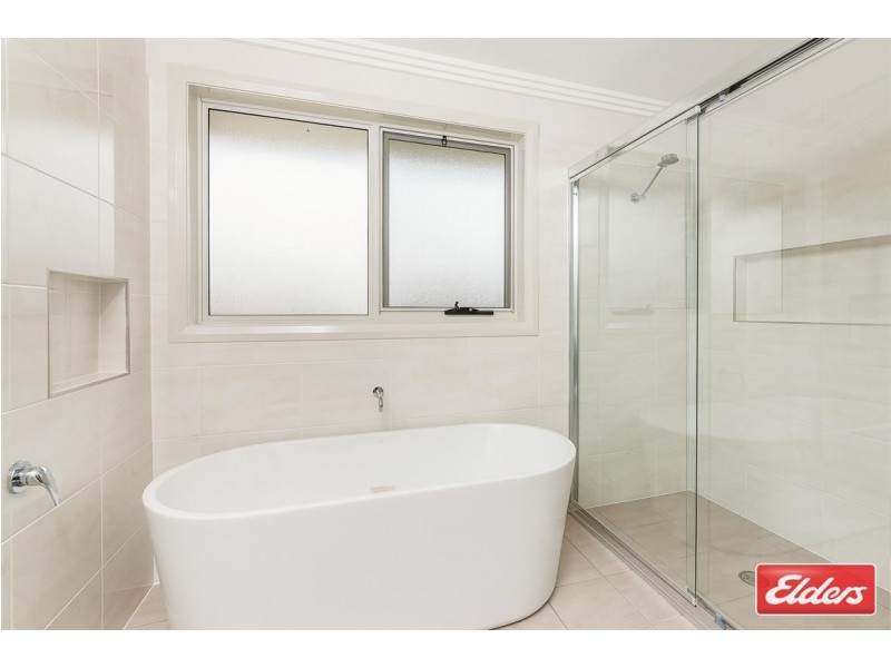 9 Wright Place, Casula NSW 2170