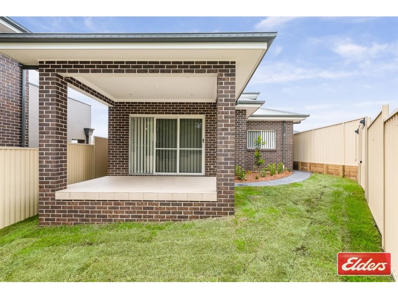 9 Wright Place, Casula NSW 2170
