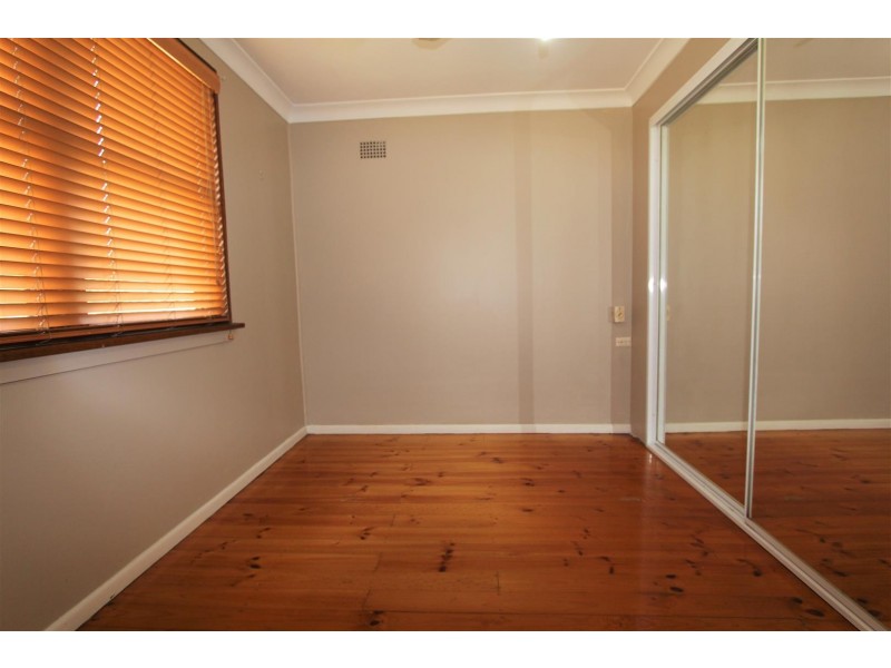 17 Renshaw Street, Warwick Farm NSW 2170