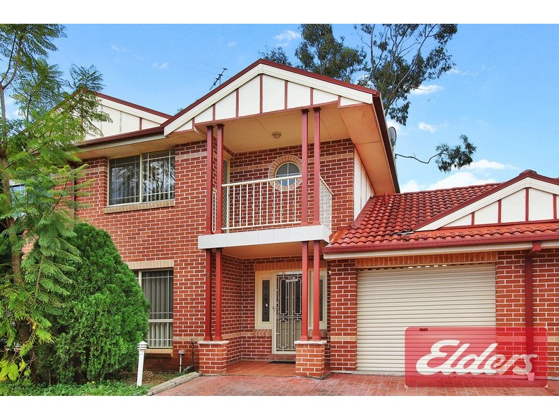 2/51 Trafalgar Street, Glenfield NSW 2167