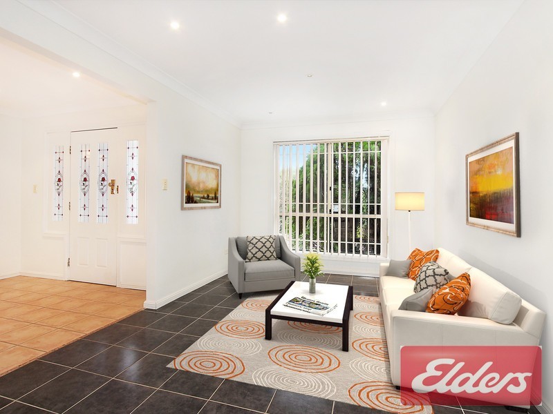 2/51 Trafalgar Street, Glenfield NSW 2167