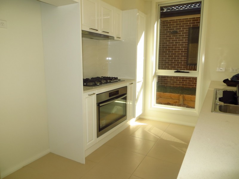 141 Atlantic Boulevard, Glenfield NSW 2167