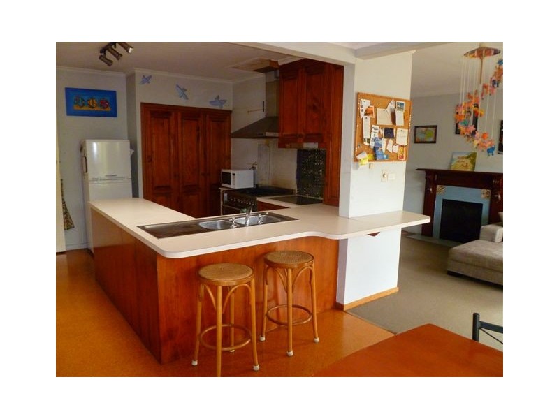 12 Cherbourg Avenue, Beaumaris VIC 3193