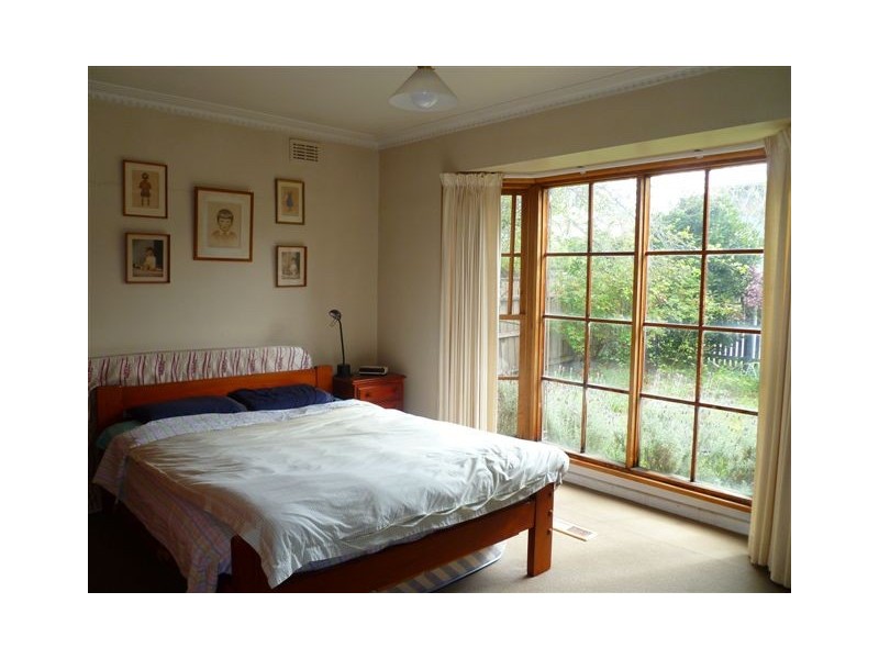 12 Cherbourg Avenue, Beaumaris VIC 3193