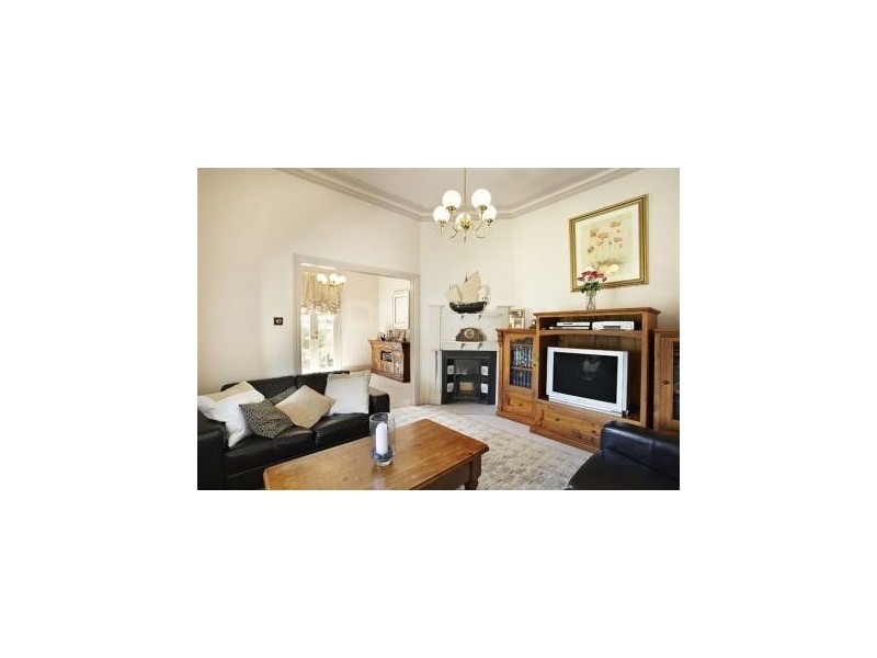 114 Asling Street, Brighton VIC 3186