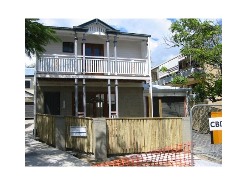 2/17 Blake Street, Wooloowin QLD 4030