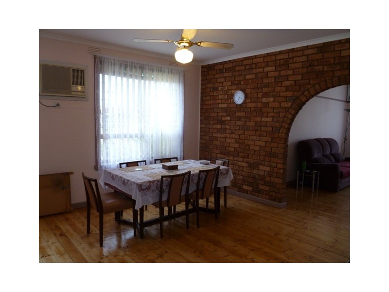 2 Cuthbert Road, Reservoir VIC 3073