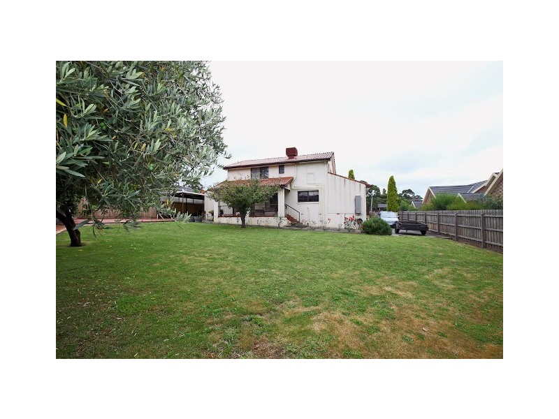 95 Glenfern Road, Ferntree Gully VIC 3156