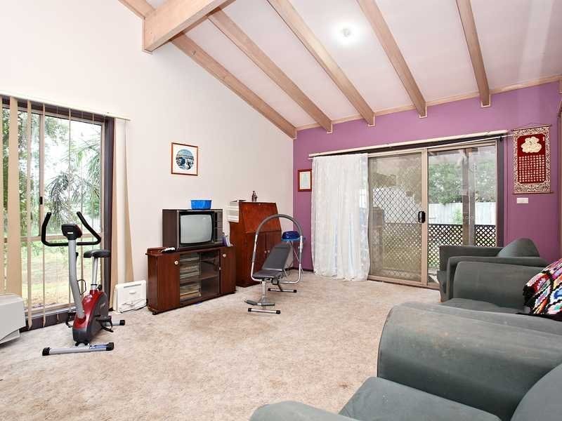 3 Van Court, Melton West VIC 3337