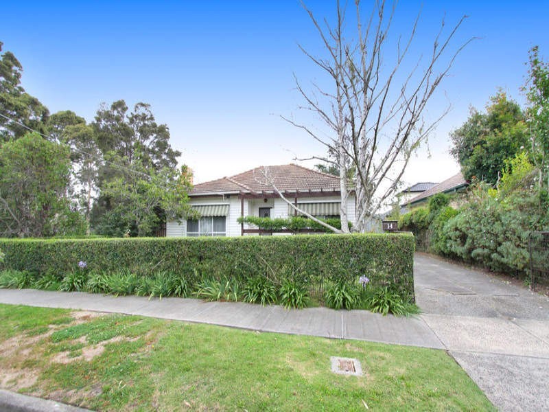 14 Bonham Crescent, Oakleigh East VIC 3166