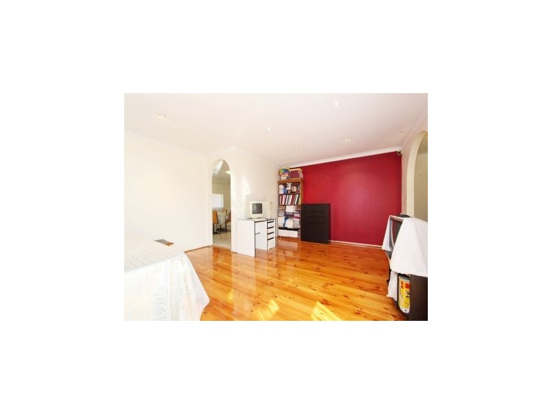 100 Loch Road, Dandenong North VIC 3175