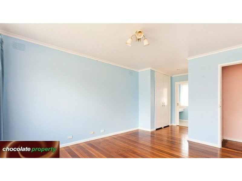 11 Chateau Avenue, Narre Warren VIC 3805