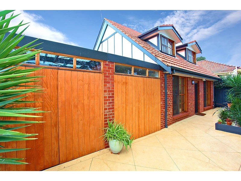 50A Wheatley Rd, Mckinnon VIC 3204