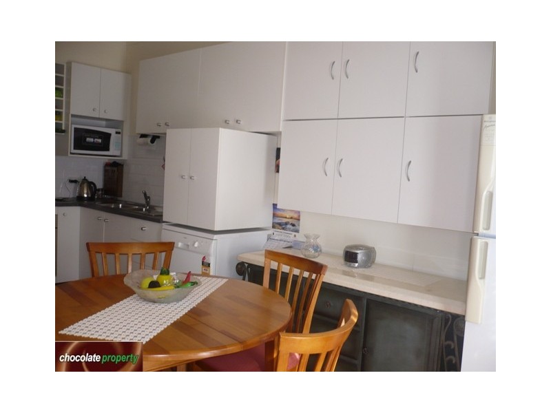 2/980 Lygon Street, Carlton North VIC 3054