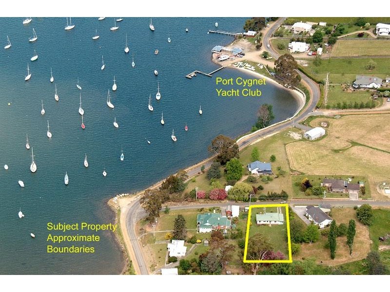 8 Jetty Road, Cygnet TAS 7112