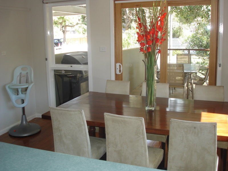 47 Kananook Avenue, Seaford VIC 3198