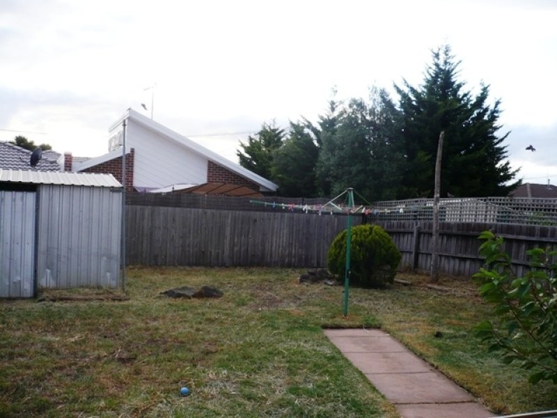 77 Shane Avenue, Seabrook VIC 3028