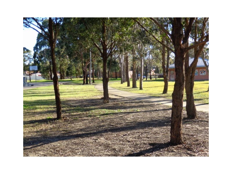 97B Ferraby Dr, Metford NSW 2323