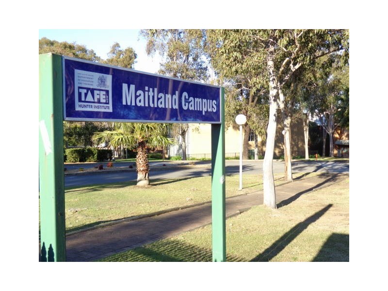 97B Ferraby Dr, Metford NSW 2323