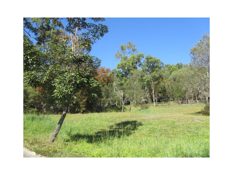 2 Grove Creek Close, Reedy Creek QLD 4227