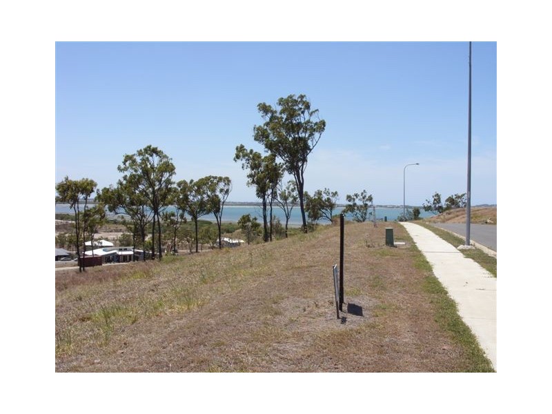 13 Harbour View Terrace, Bowen QLD 4805