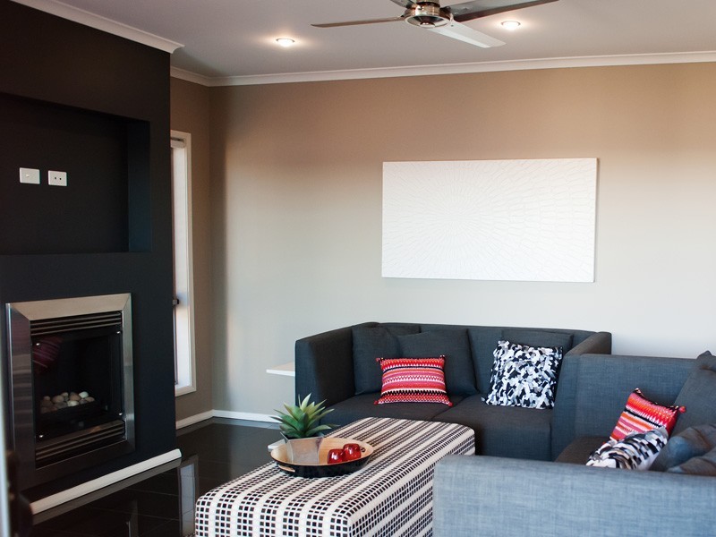 2/24 Whitetip Street, Chisholm NSW 2322