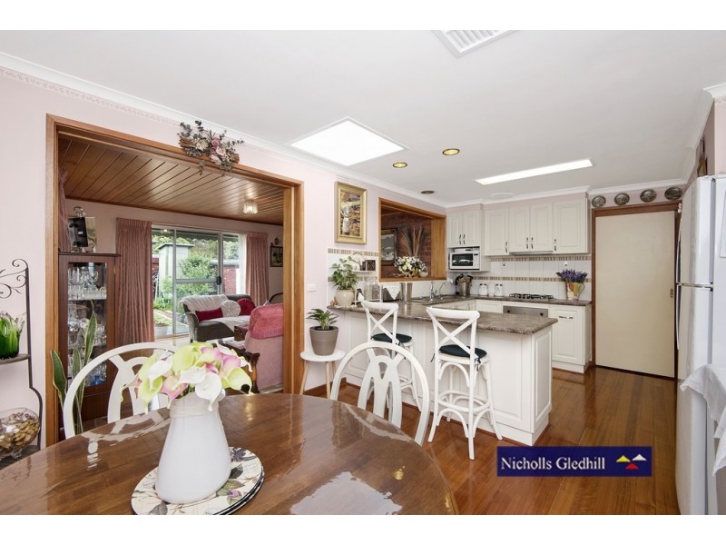 12 Pickersgill Court, Endeavour Hills VIC 3802