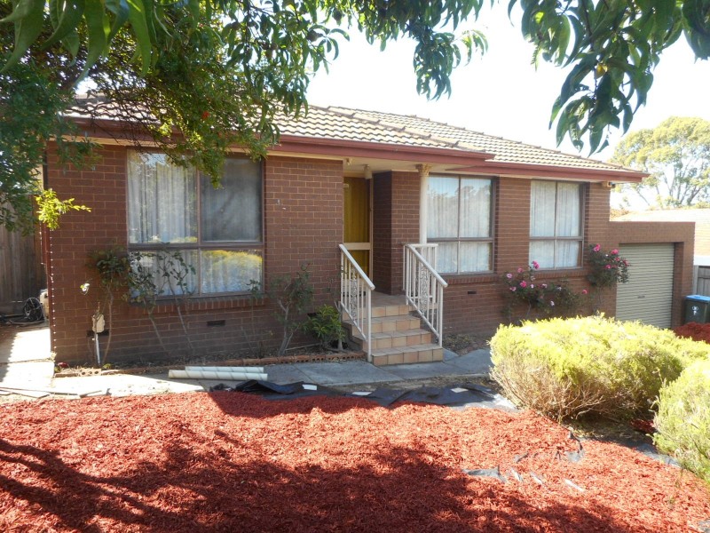 2 Merryn Close, Endeavour Hills VIC 3802