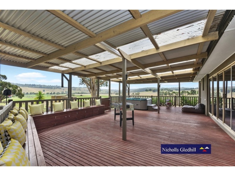 403 Lysterfield Road, Lysterfield VIC 3156