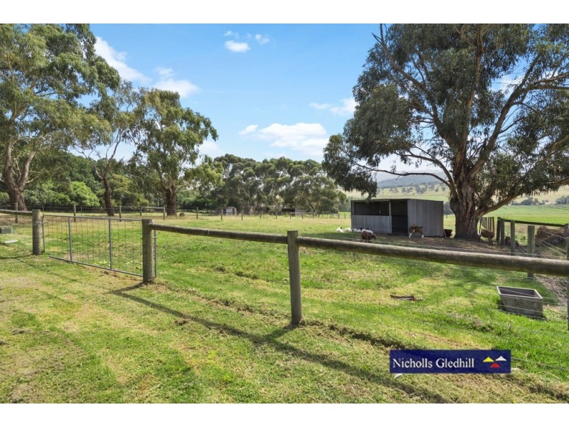 403 Lysterfield Road, Lysterfield VIC 3156