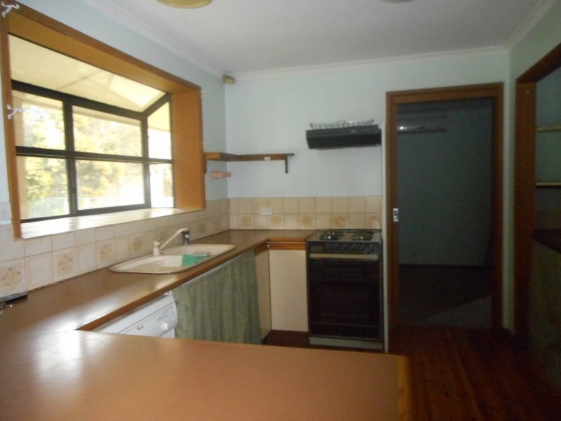 4 RUBIDA COURT, Endeavour Hills VIC 3802