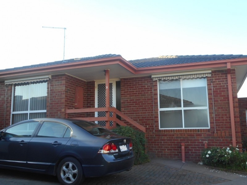 2/64 ARTHUR PHILLIP DRIVE, Endeavour Hills VIC 3802