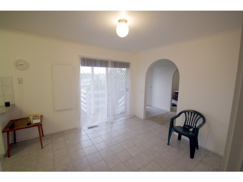 1/50 Preston Avenue, Endeavour Hills VIC 3802