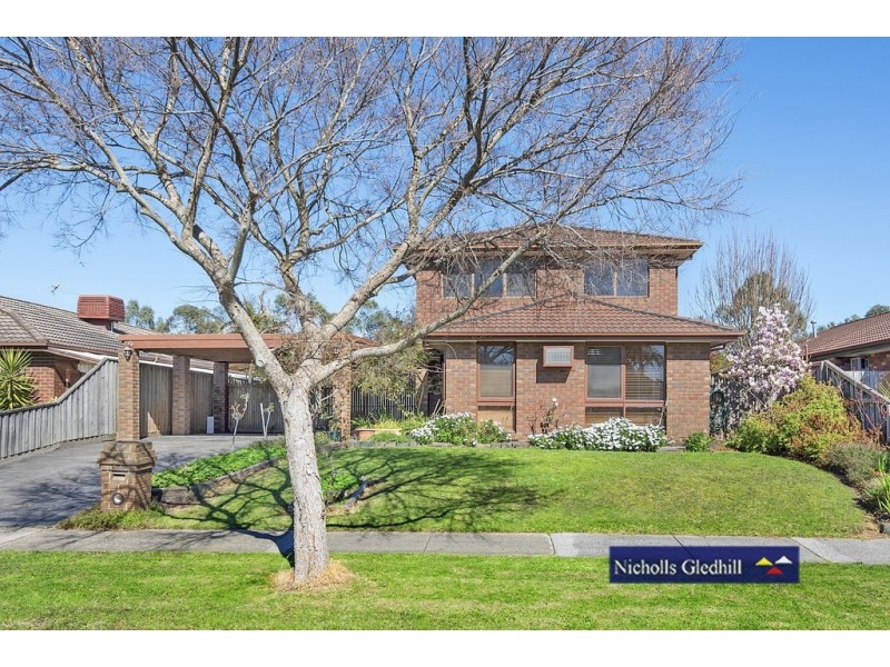 32 HEATHERLEA CRESCENT, Narre Warren VIC 3805