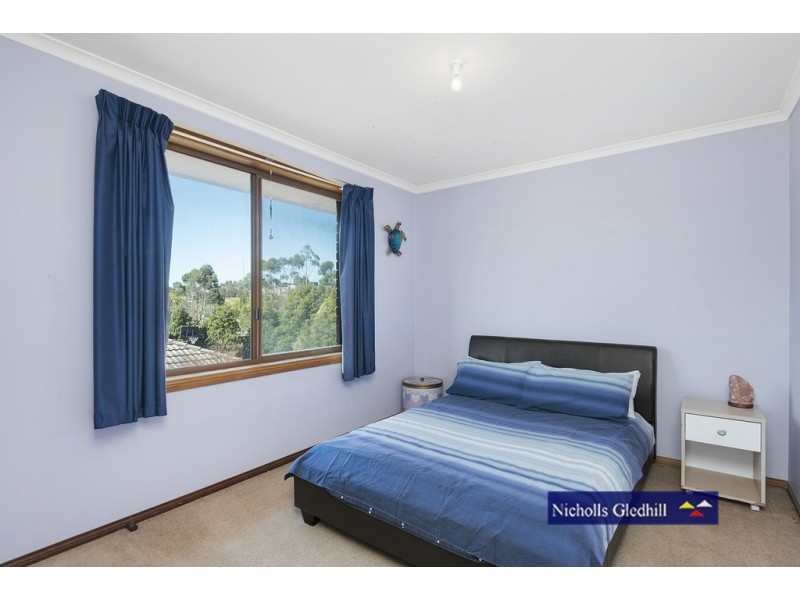 32 HEATHERLEA CRESCENT, Narre Warren VIC 3805