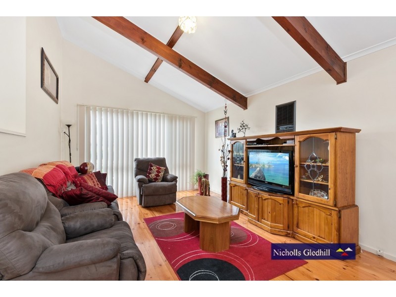 3 Rhyl Close, Endeavour Hills VIC 3802