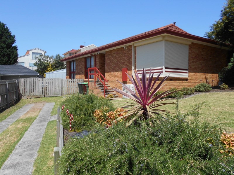 36 MONTEITH CRESCENT, Endeavour Hills VIC 3802