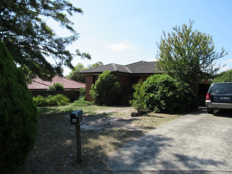 46 Chalcot Drive, Endeavour Hills VIC 3802