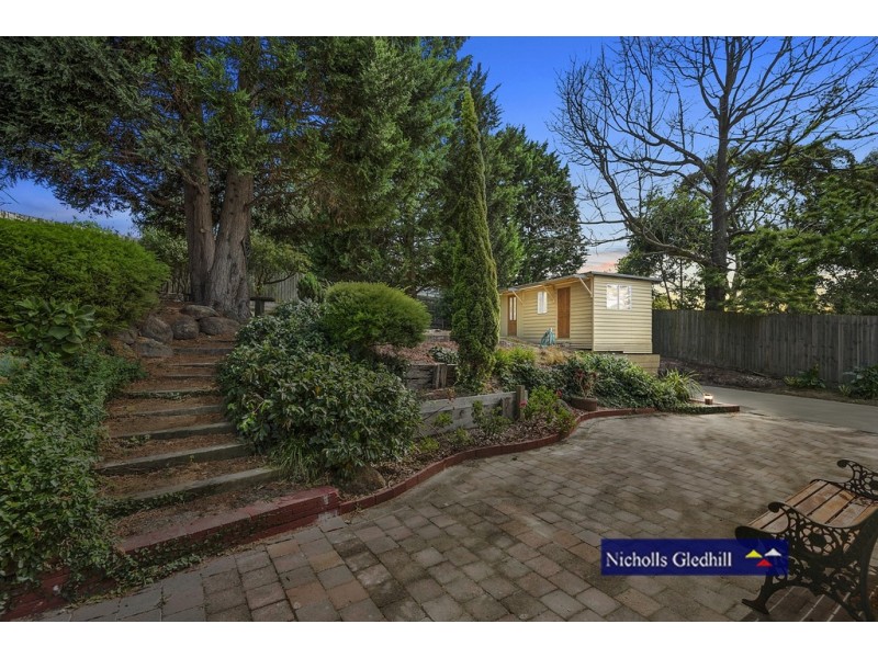 147 DOVETON AVENUE, Doveton VIC 3177