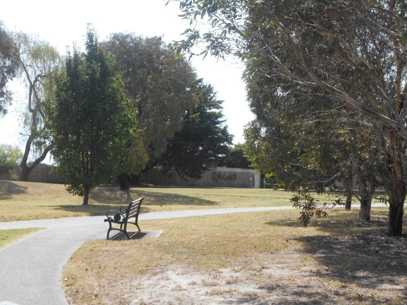 7 SIGVARD BOULEVARD, Hallam VIC 3803