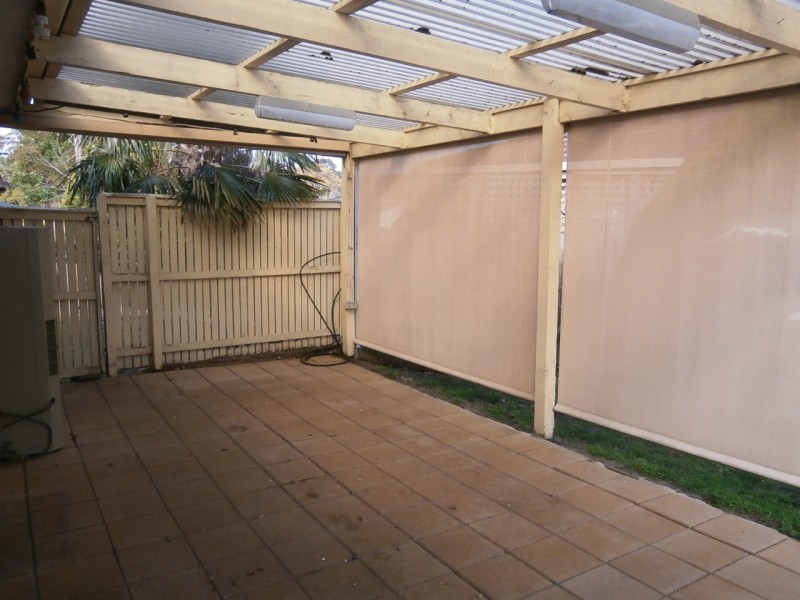 30 ARTHUR PHILLIP DRIVE, Endeavour Hills VIC 3802