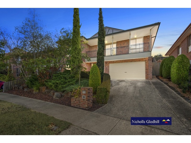 10 DAFFODIL COURT, Endeavour Hills VIC 3802