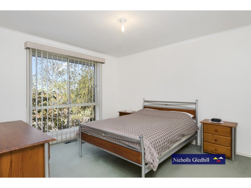 10 DAFFODIL COURT, Endeavour Hills VIC 3802