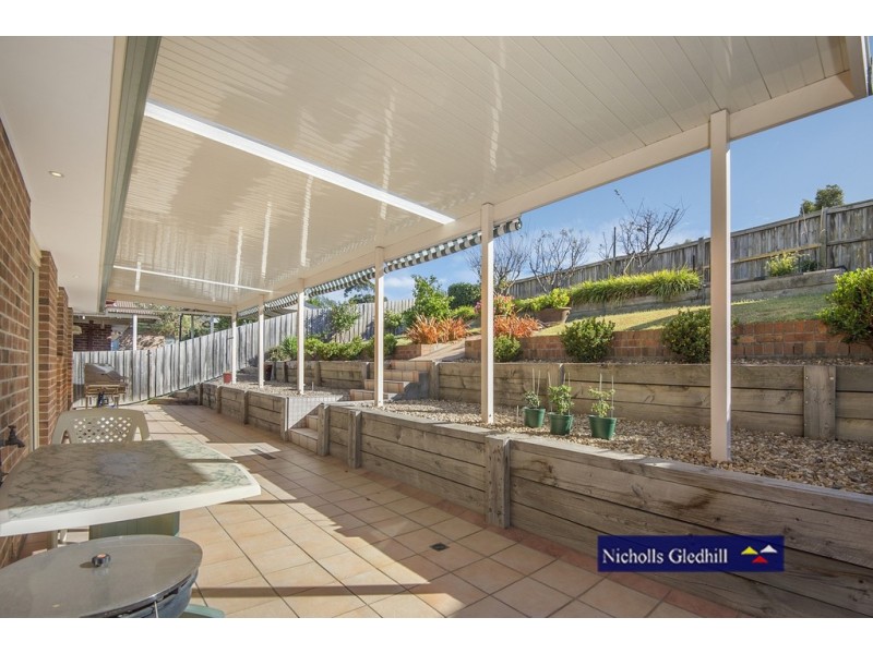 10 DAFFODIL COURT, Endeavour Hills VIC 3802