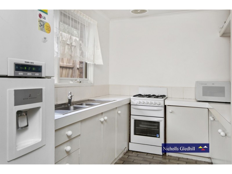 1 Goodjohn Court, Endeavour Hills VIC 3802