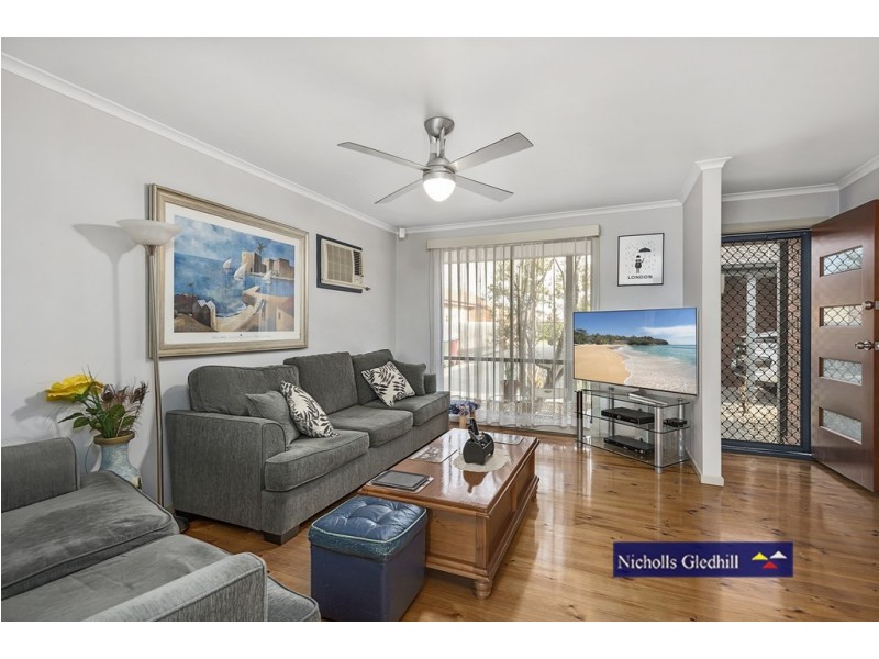 2/14 BRAMWELL CLOSE, Endeavour Hills VIC 3802