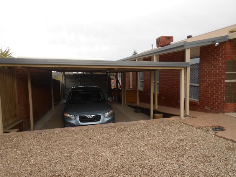 15 GLENCAPLE COURT, Endeavour Hills VIC 3802