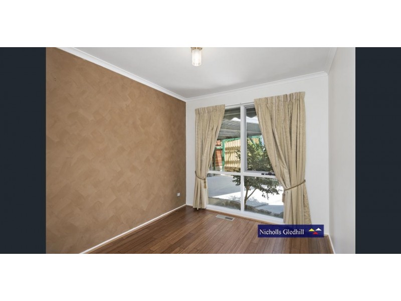 22 JOHN HUNTER DRIVE, Endeavour Hills VIC 3802